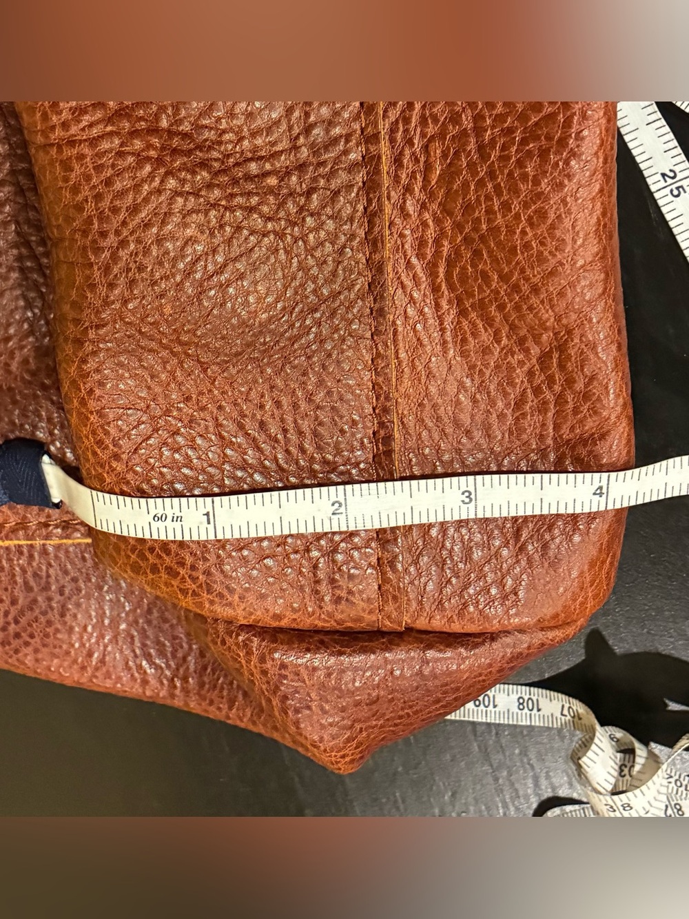 Portland Leather Goods Triangle Shoulder Bag Nutmeg Pebble Leather classic - Picture 16 of 16